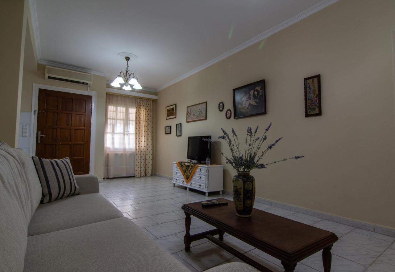 Nikolas Apartment II นาฟปลิโอ ภายนอก รูปภาพ